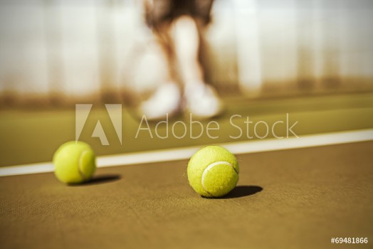Picture of Tennis balls on court